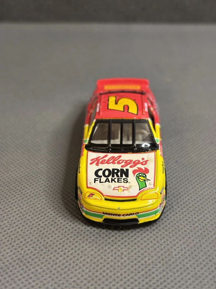 LOOSE Terry Labonte 1997 Kellogg’s 1/64 Hot Wheels Diecast - Image 3 of 4