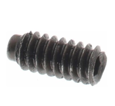 Set Screw: #4-40, 1/4'' Overall Length, Half Dog Point Grade 8 Alloy Steel  100PK