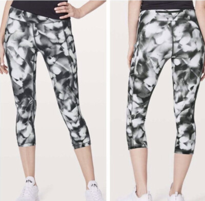 Lululemon Leggings Speed Up Crop 21  size 6 Blush Blossom Alpine White Black