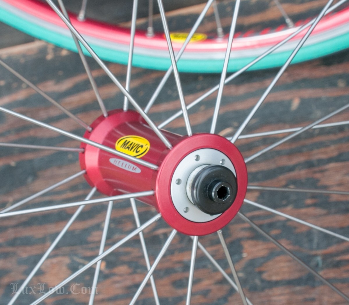 Vintage Red Mavic Helium 700c RoadBike WHEELS Race Bicycle