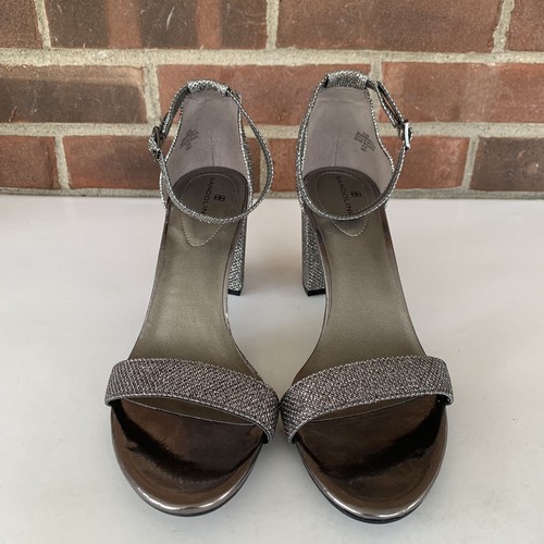 Bandolino Women's Armory Grey Glitter Dress Ankle Strap Sandals Size US 9.5 M - Picture 3 of 9