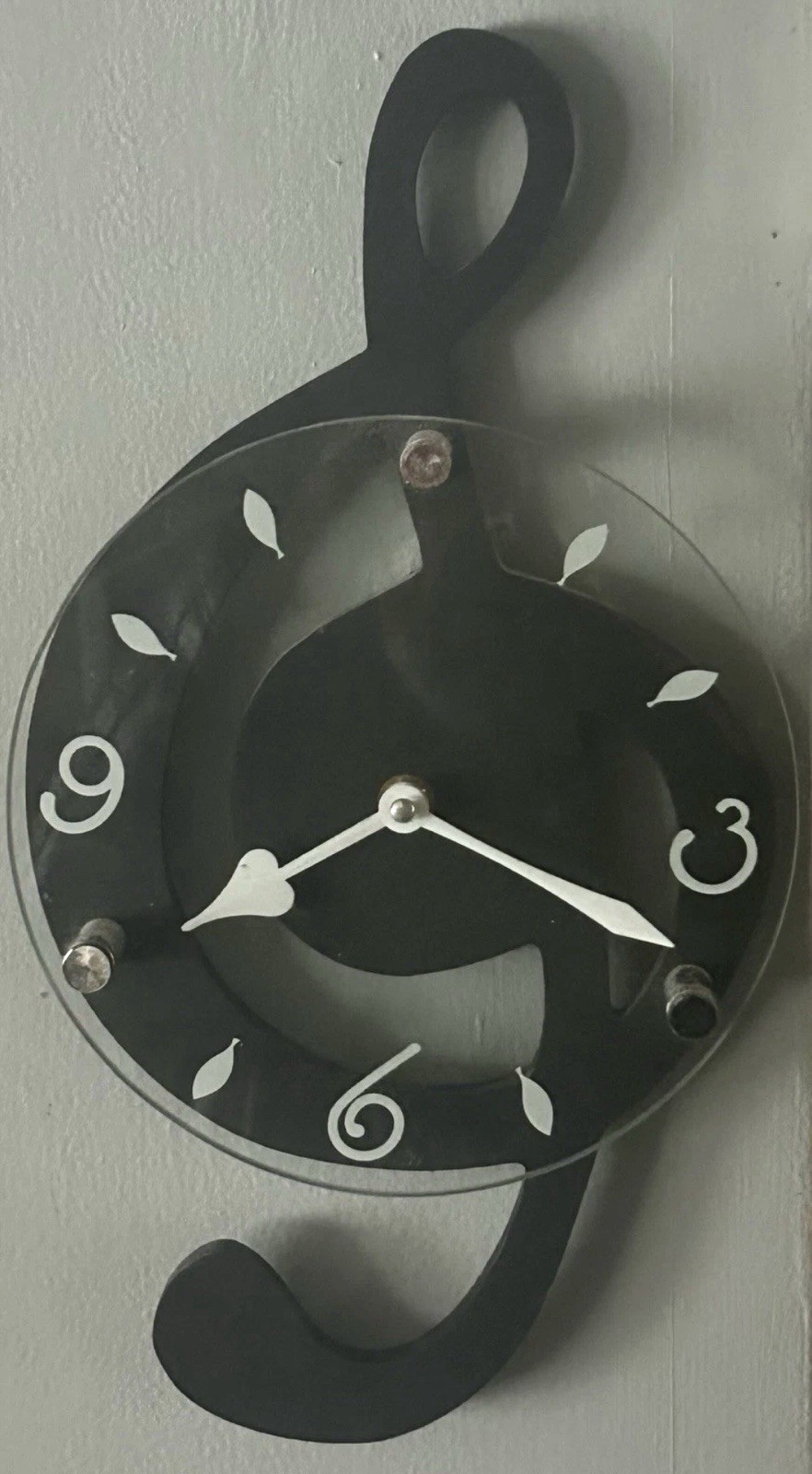 Musical Clef Note Wall Clock • Black w/ Suspended Glass Dial • Works