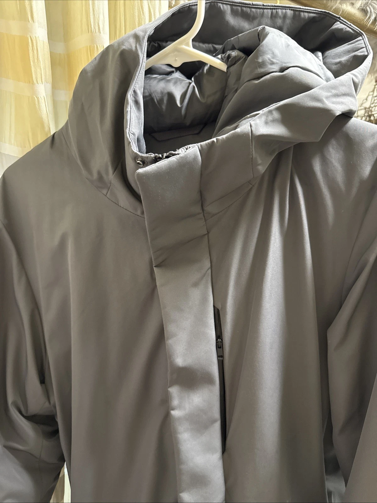 Uniqlo Hybrid Down Parka Jacket Mens grey Hooded Winter Coat Warm XS