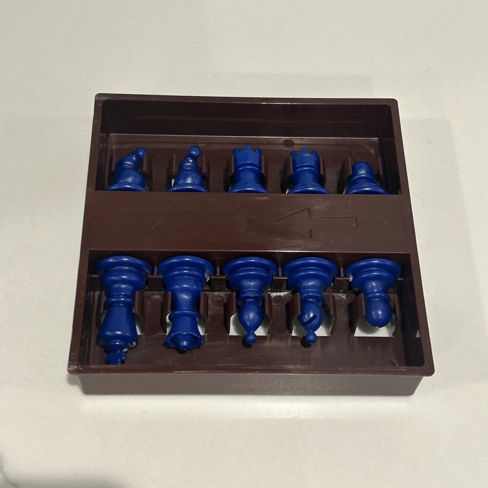 Solitaire Chess COMPLETE Thinkfun 2010 Logic Strategy Puzzle Challenges Solo - Image 3 of 4