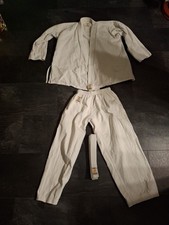 Karateanzug 140 / 160 mit Gürtel Weiß
