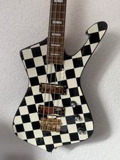 Ibanez Bass Iceman ICB08 chequered