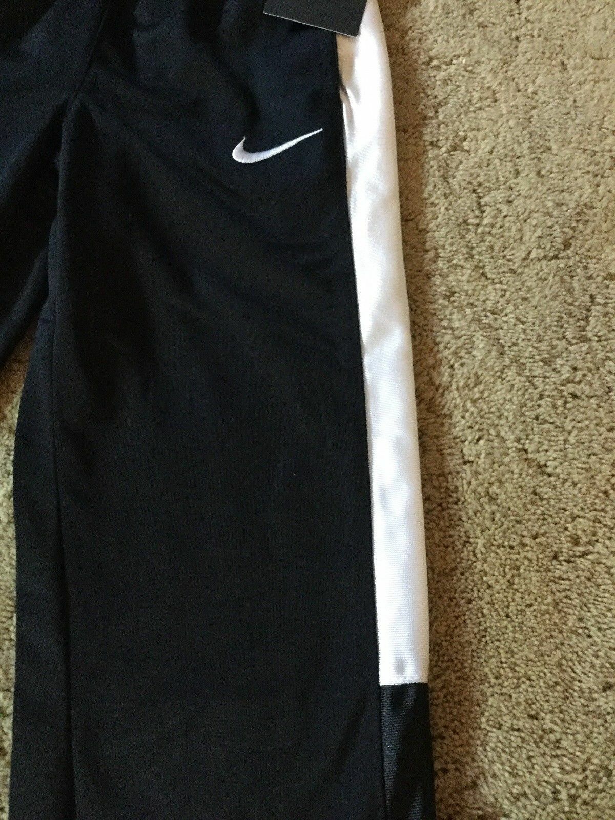 Picture 2 of 3