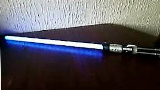 anakin skywalker ultimate fx lightsaber