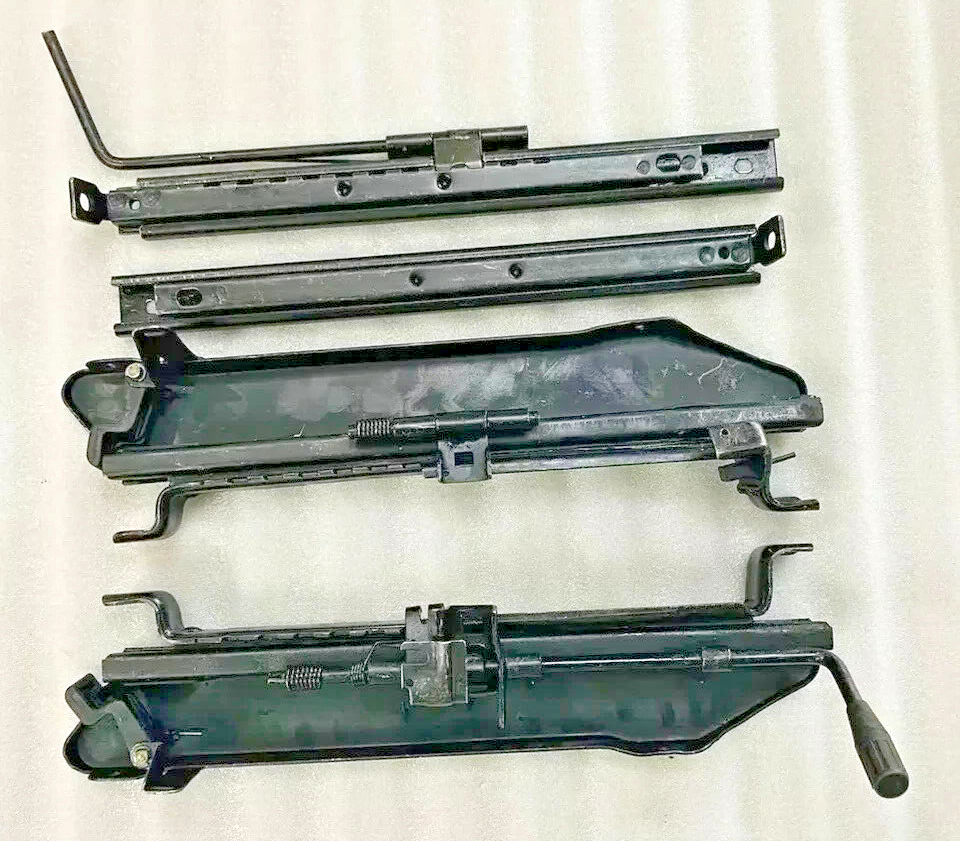 Fits SUZUKI SAMURAI 86'-95 SEAT SLIDES MOUNTING BRACKETS LH & RH