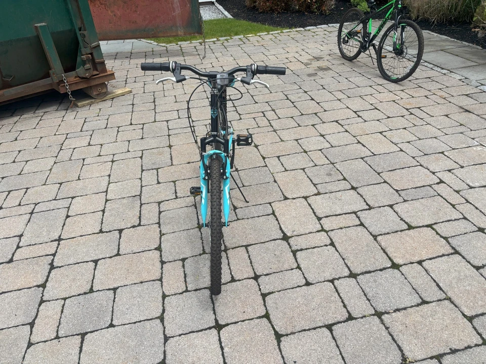 Mountain bike 18 velocidades - Imagem 3 de 3