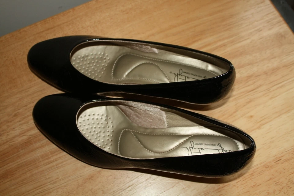 Cuña de charol cocodrilo negro estilo suave Angel II, para mujer talla 8M con caja Foto 4 de 4