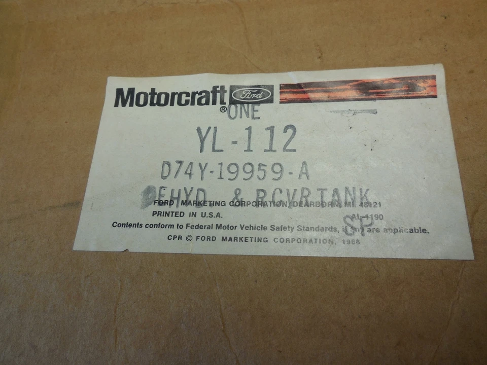 Nuevo de Lote Antiguo 1977 1978 1979 Lincoln Versailles D74Y-19959-A Foto 3 de 3