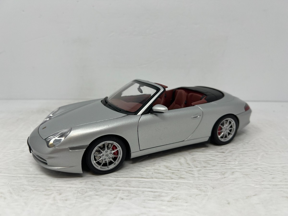 ミニカー AUTOart Porsche 911 Cabriolet 1/18 Autoart Porsche 911 Carrera Cabrio Facelift Arktissilber