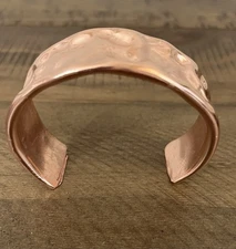 Brutalist Modernist Molten Hammered Thick Copper Artisan Cuff Bracelet VTG