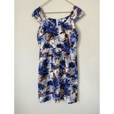 Banana Republic 100% Silk Blue Floral modest Spring Cap-Sleeve Dress size 6