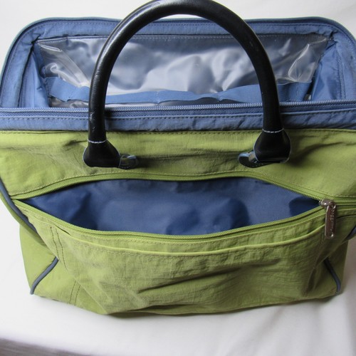 Sac de voyage baggallini vert SOHO fourre-tout weekender - Photo 10/11