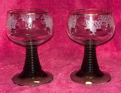 Vintage German Roemer Green Beehive Stem Gold Rim Etched Grapes Wine Glass Set