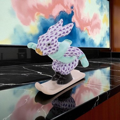 Herend Ski Bunny Figurine Fishnet Colours 05564-0-00 VHL Purple