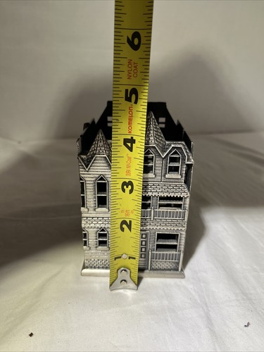 Vintage 1994 Home For The Holiday's, House Shaped Votive, Xmas Decoration - Picture 11 of 12
