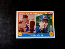 Tommy John Autographed 1983 Topps Super Veteran Baseball Card #736 '80s Auto NM