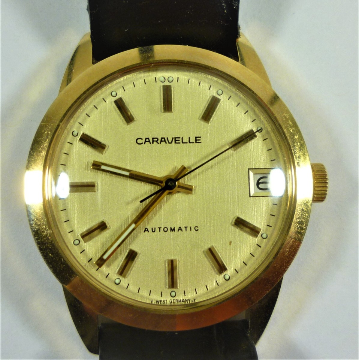 Montre Homme Vintage Caravelle Automatique - Mécanique - Style Course