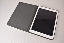 Apple iPad Air 1st Gen 16GB 9.7" Space Gray A1475 WiFi Only w/ Case Bundle