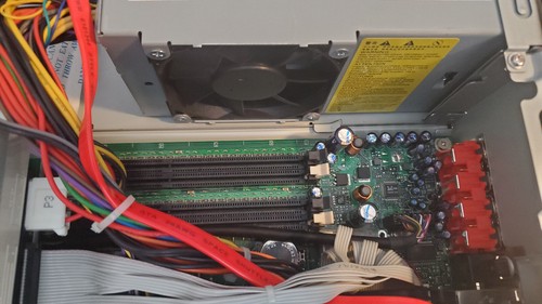 Retro Intel Media Center PC Platform Barebone 2005 TOR9326 - Bild 12 von 13
