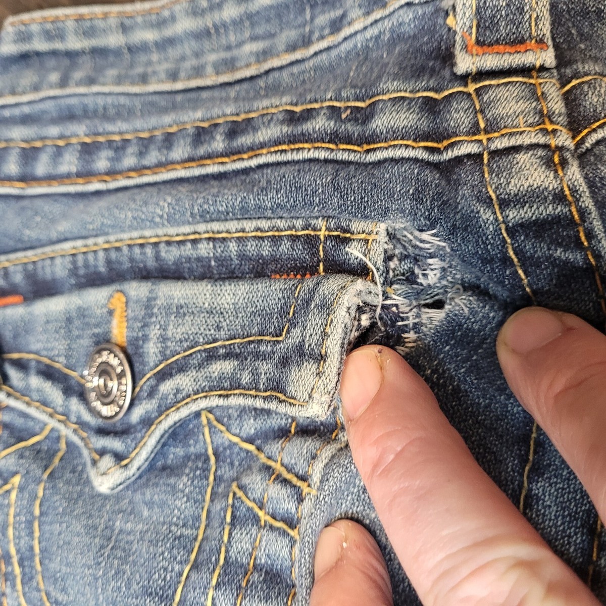 True Religion Boot Cut Mid Rise Jeans Women 