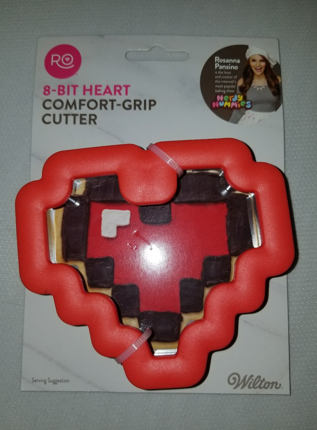 wilton 8-bit heart comfort grip cutter nerdy nummies Rosanna pansino