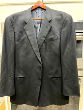 Giorgio Armani Le Collezioni Mens Wool 2-Button Blazer Black Pinstripe 44R Italy