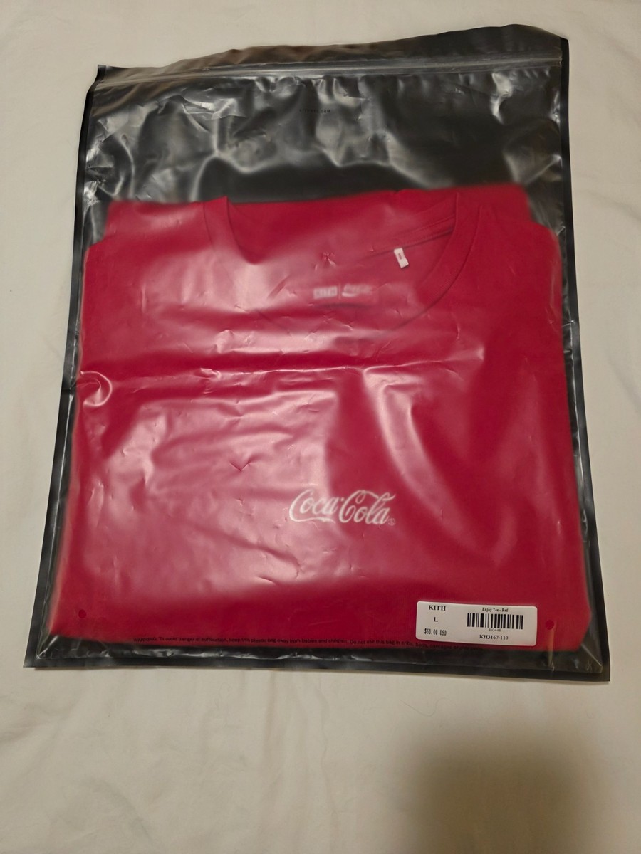 Tシャツ(半袖/袖なし) KITH - Kith X Coca-Cola Mulberry Tee Red Enjoy Kith x Coca-Cola Tee w/ Bag Size Large Red T-Shirt SS17