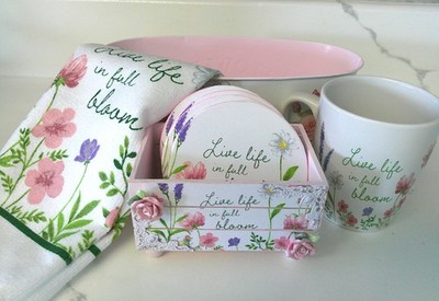 Shabby Chic Cottage~Kitchen Accessory Set #2~Live Life in Full Bloom Theme~OOAK