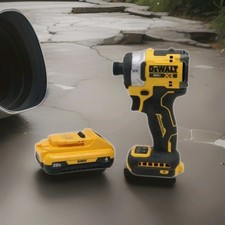 DEWALT DCF860 20V XR Brushless Cordless 1/4" Impact Driver Tool w/ Battery