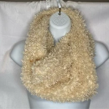 Do Everything in Love Beige Fuzzy Infinity Scarf GUC Chenille Faux Fur Winter