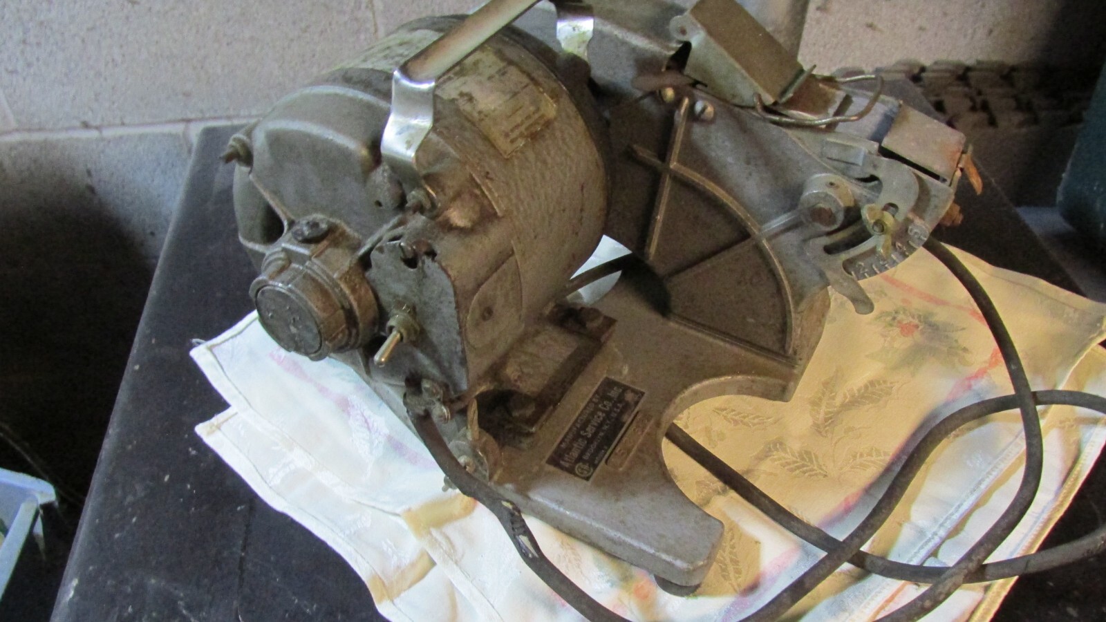 Vintage Electric HookEye Cutlery Grinder Knife Sharpener Atlantic Service Co. eBay