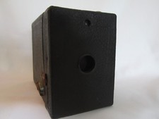 EASTMAN KODAK HAWK-EYE NO. 2 MODEL C BOX CAMERA NO 120 Film