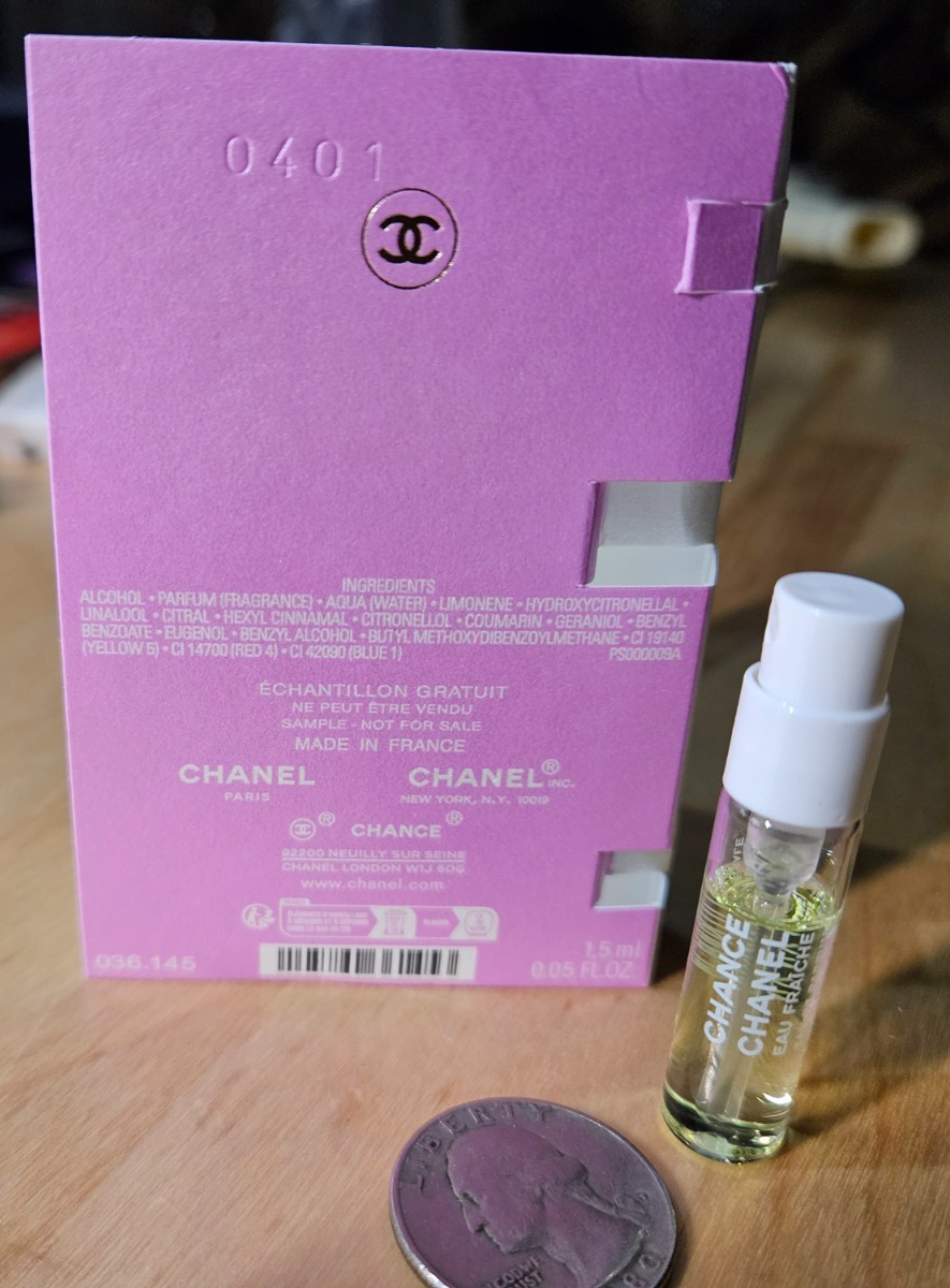 Chanel Chance Eau Fraiche Eau De Parfum Spray SAMPLE 0.05 Oz / 1.5