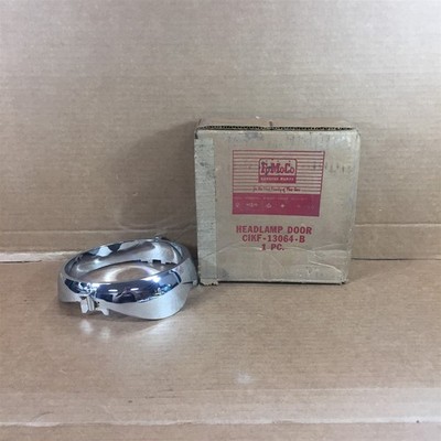 NOS OEM FORD 61 MERCURY COMET C1KF-13064-B LH HEADLIGHT DOOR BEZEL CHROME