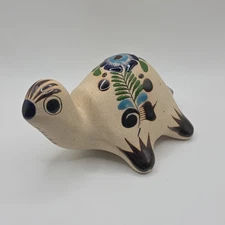 VINTAGE TONALA STONEWARE POTTERY TURTLE HAND PAINTED SIGNED "MEXICO RS"