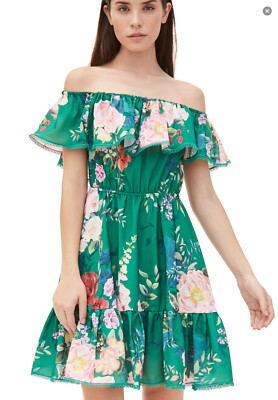 green emerald velvet dress Marchesa Notte Chartreuse Dress  Green Eyed Daisy