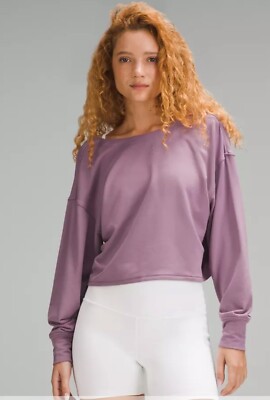 Lulu Lululemon Twist Back To Front Pullover ルルレモンTwist-Back