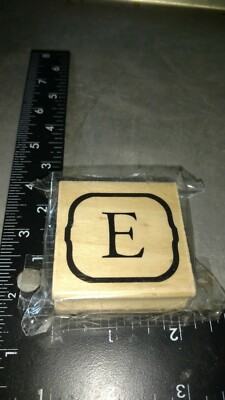 Letter E, alphabet letter, unknown maker,B121, rubber