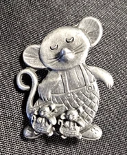 Vintage Pewter Torino Mouse Set Brooch Earrings 1.5"