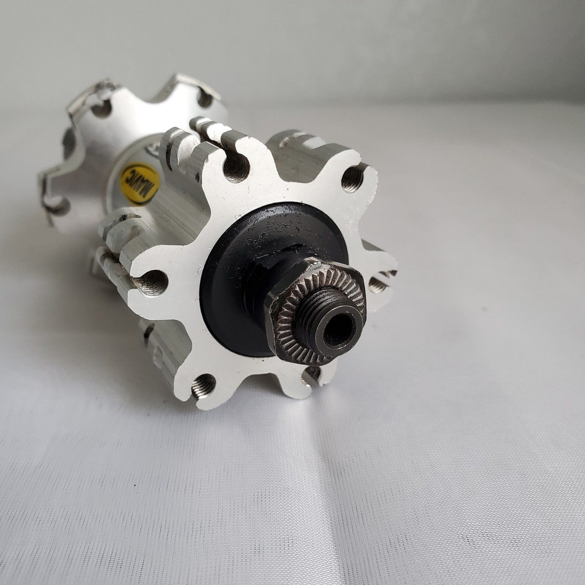 Mavic Crossride Rear Hub Disc 24H 8 9 10 Speed 135mm *Stripped