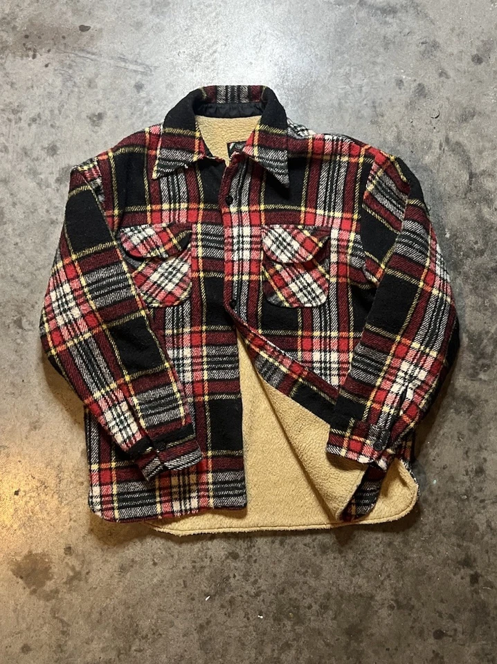Men's Vintage 70s CPO Board Shirt Italy Wool Heavy Flannel, Plaid, Medium - Image 2 of 4