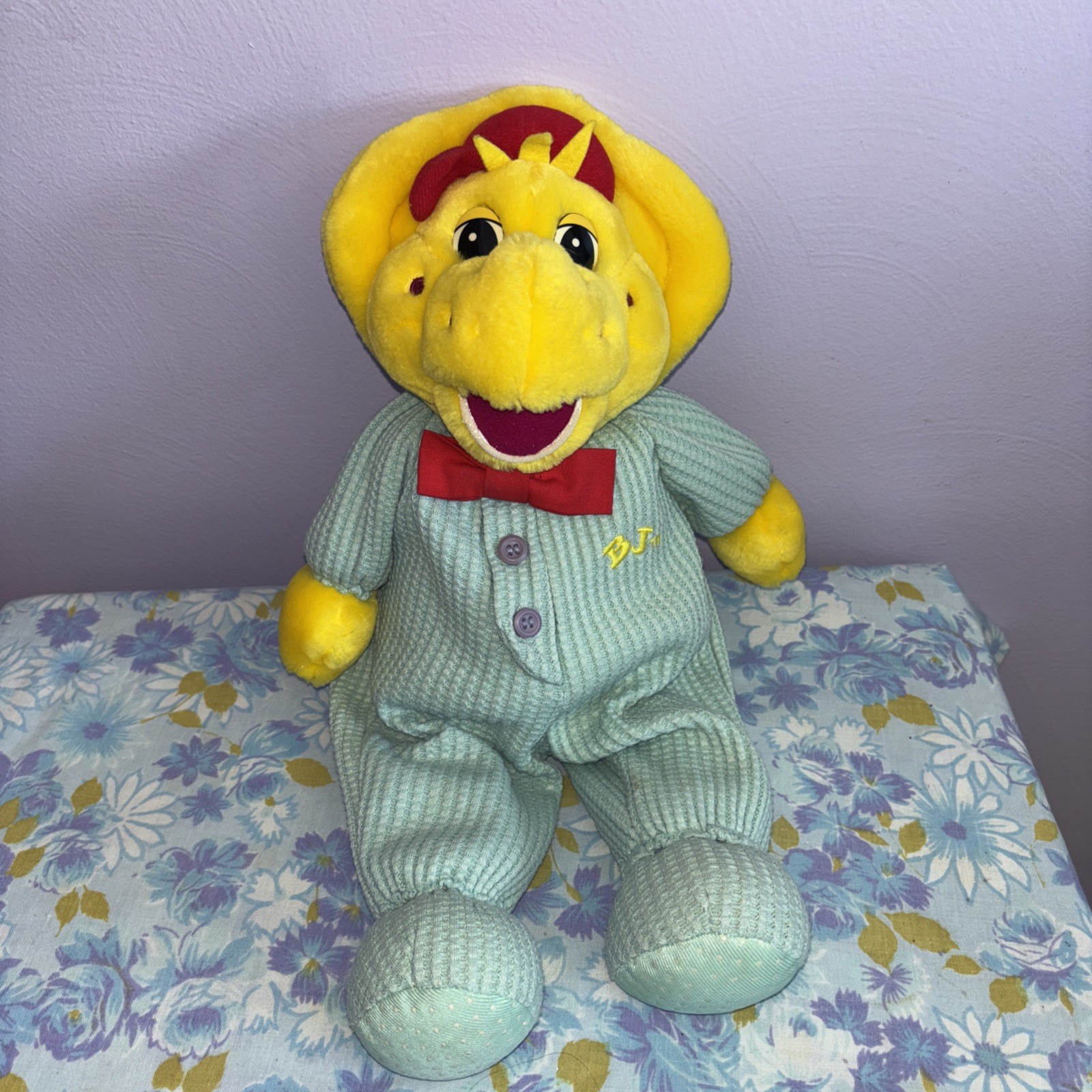 Vintage BJ Bedtime Barney Plush Yellow Dinosaur Thermal Pajamas Bean Bag Toy