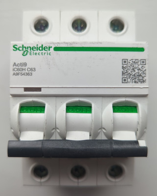 Schneider A9F54363 Acti9 iC60H 3P 63A C Leitungsschutzschalter - Neu ohne OVP