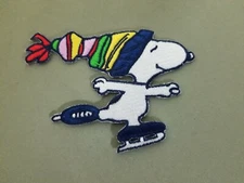 Snoopy Embroidered Iron On Patch. 