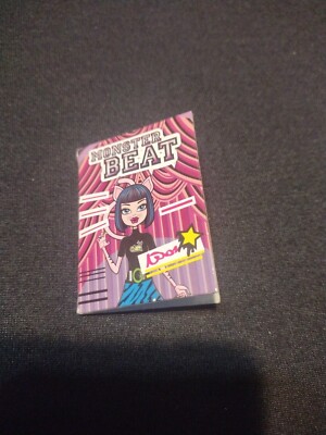 Monster High Dead Tired Wave 2 Draculaura  Monster Beat Magazine 2011