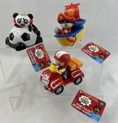 3 Jada Toys RYAN'S WORLD Racers Panda Soccer Pizza Delivery Pirate Ship 3.5'' NEW